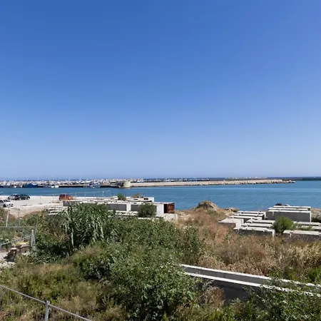 Prázdninový dům Un Mare Di Sogni Vista Porto E Mare A *
