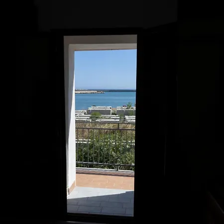 Hébergement de vacances Un Mare Di Sogni Vista Porto E Mare A *