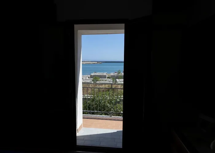 Hébergement de vacances Un Mare Di Sogni Vista Porto E Mare A *