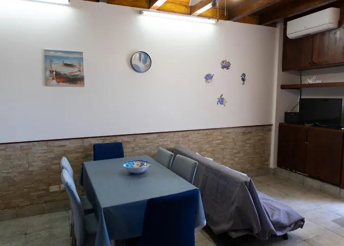 Hébergement de vacances Un Mare Di Sogni Vista Porto E Mare A *